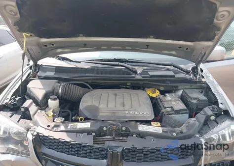 2018 Dodge Grand Caravan Se z USA, uszkodzony, nr VIN 2C4RDGBG1JR215392